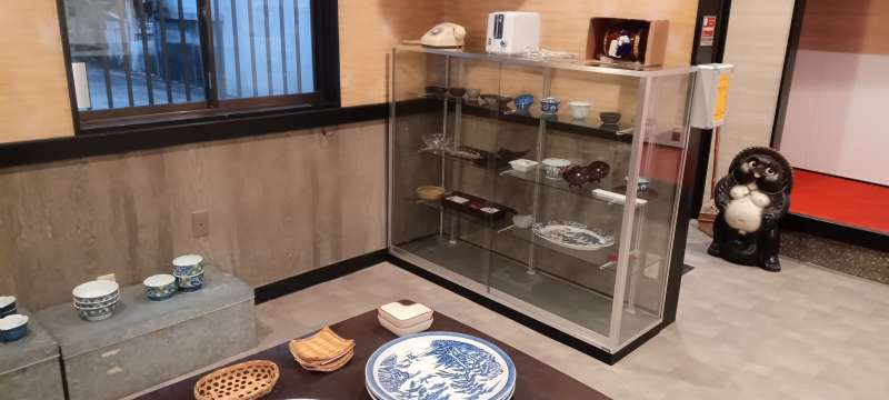 近くに「ホテル雑貨　なみだざか」が開店いたしました